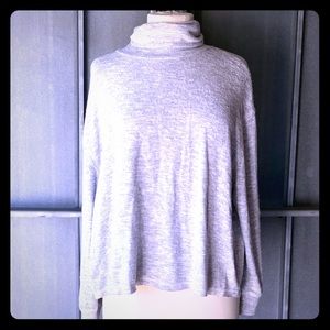 Universal Thread Grey Turtle Neck